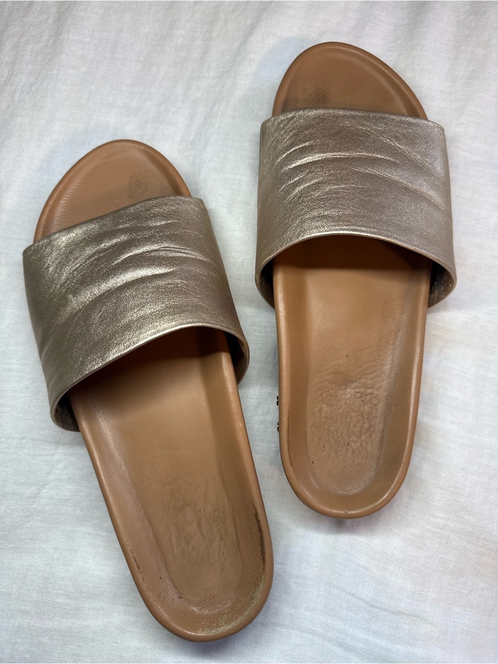 Beek Pelican Slide Sandal